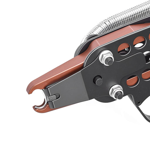 Close-up of Jaw of Meite USA SC7E-I2 15Ga 3/4" Crown Pneumatic Hog Ring Tool in white background