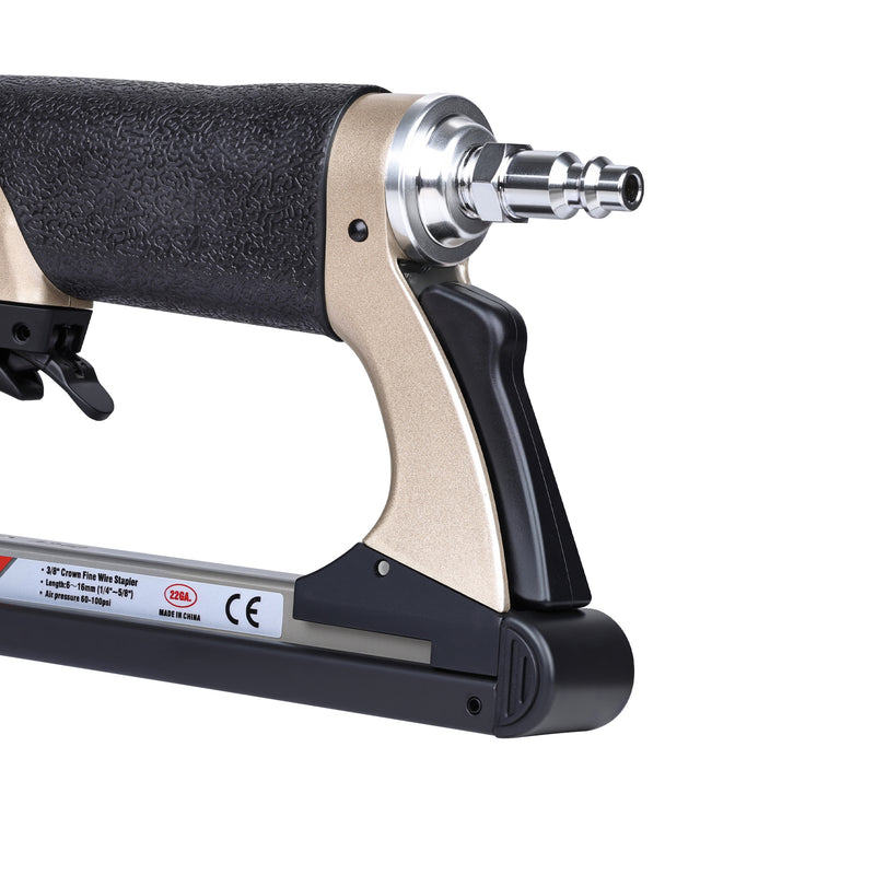 Detailed view of fast nail reloading system on meite USA MT7116S 22 gauge air upholstery stapler 