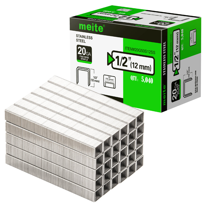 Meite USA 20Ga 1/2 inch crown 1/2'' length 304 stainless steel upholstery staples box with 5040 pieces displayed on a white background, shown with a samll pile of galvanized staples in front